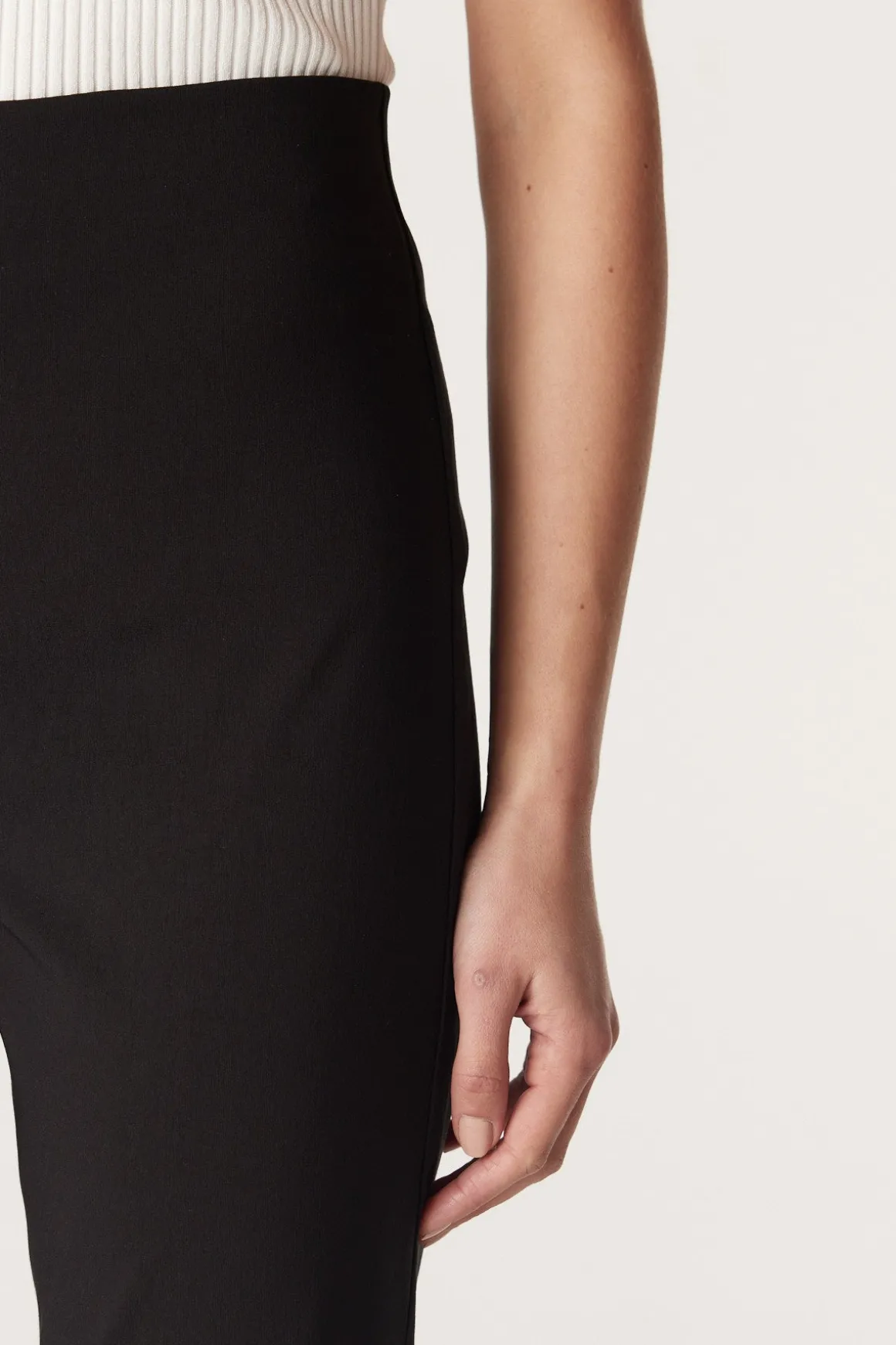 Bell Pant - Black