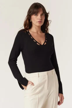 Charlize V Top - Black