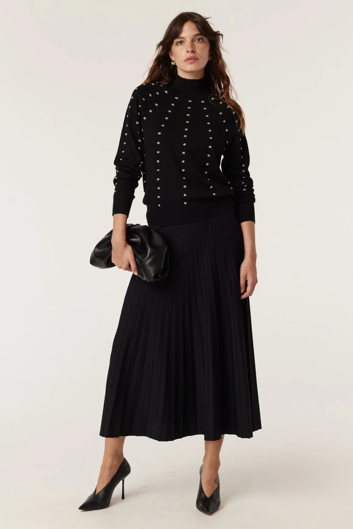 Crepe Pleat Skirt - Black