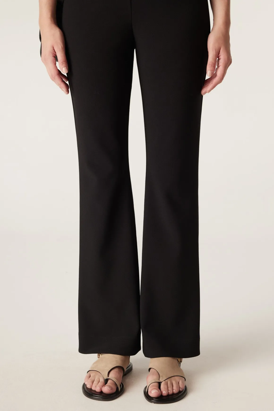 Dana Crepe Pant - Black