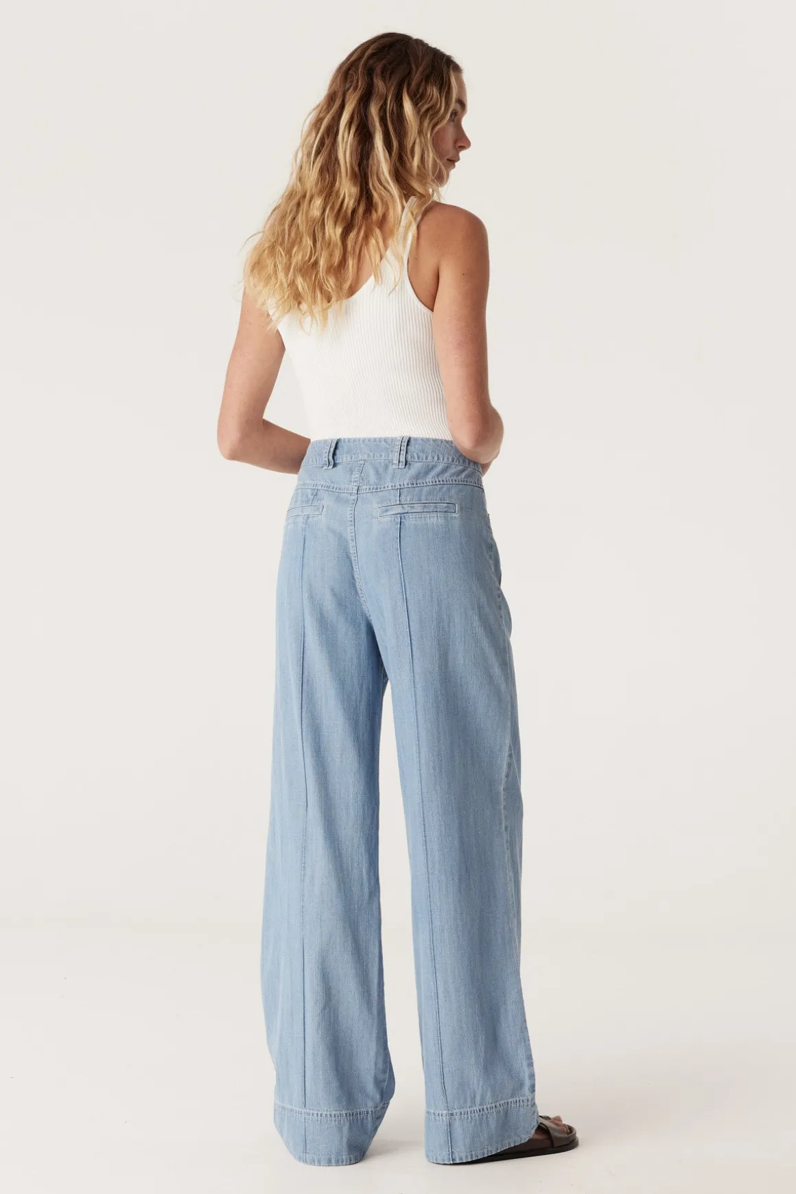Ellie Pant - Chambray