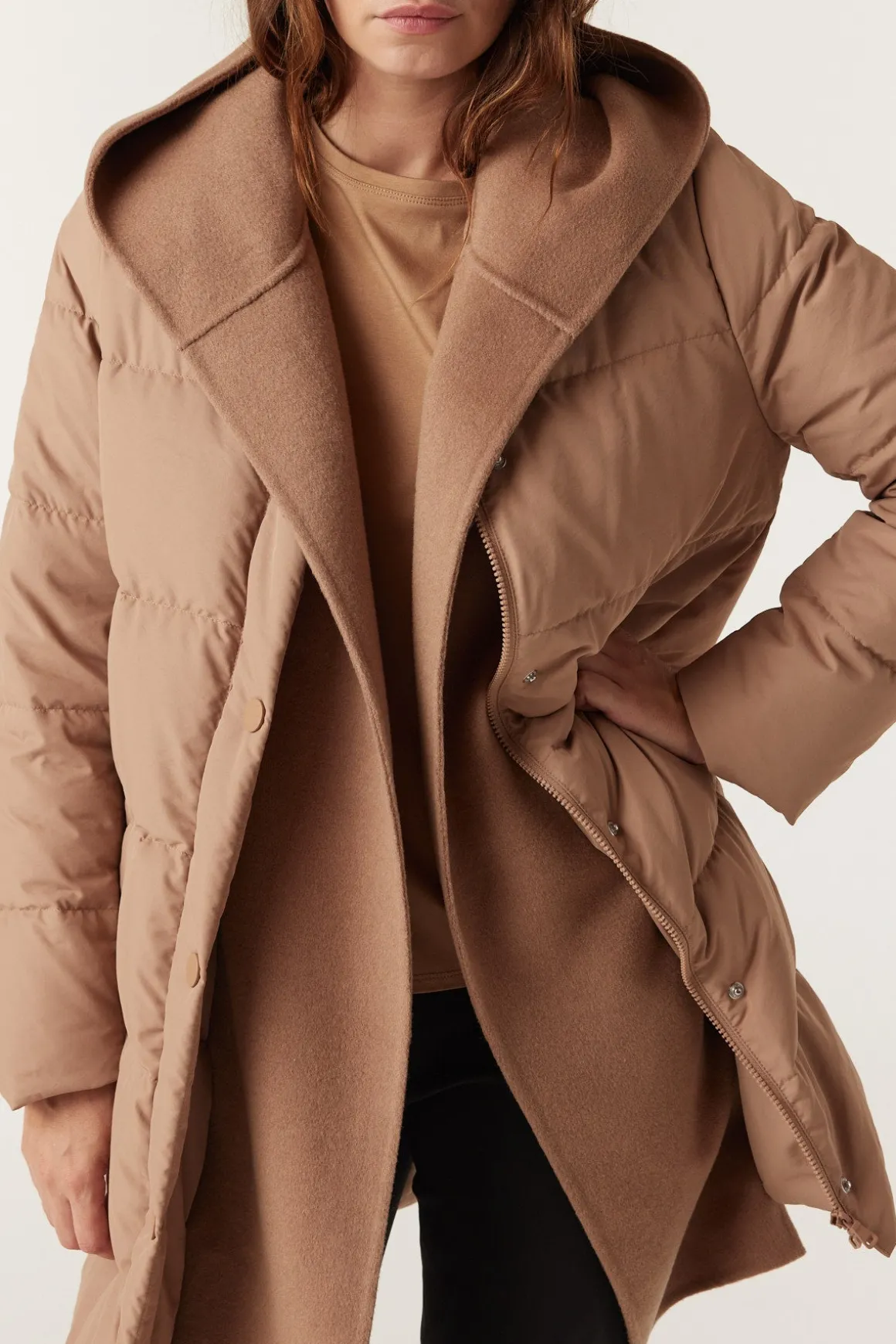 Henderson Puffer - Camel