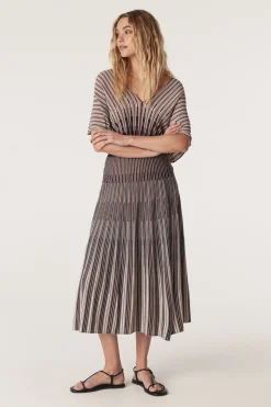 Madrid Crepe Skirt - Tile Jacquard