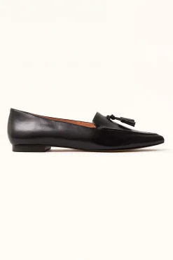 Millwoods Poplar  Pointed Flat - Black