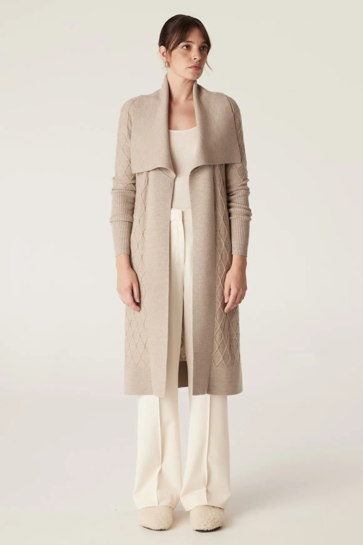 The Victoria Merino Cardigan - Pebble
