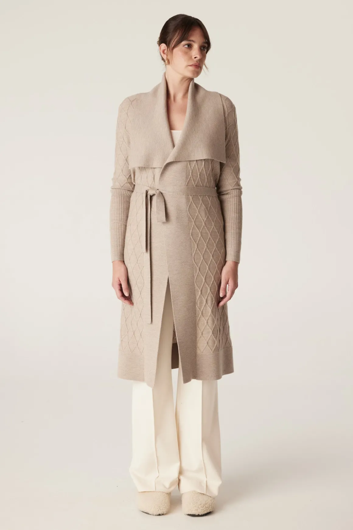 The Victoria Merino Cardigan - Pebble